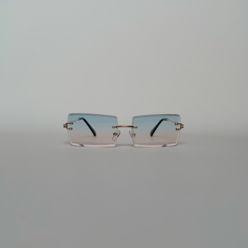 BEK: Babe Blue