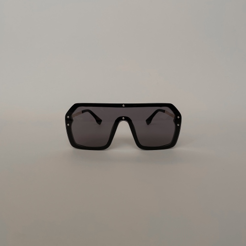 BEK: Ellio Black