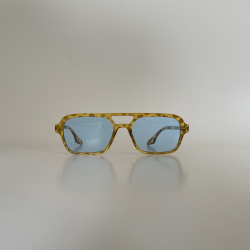 BEK: Fashioned Blue