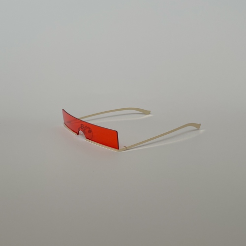 BEK: Line Red